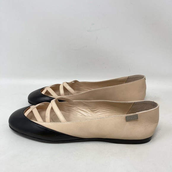 Chanel Ballet Criss Cross Leather Flats - Picture 3 of 11